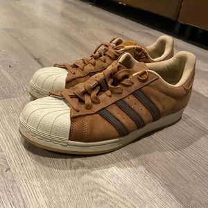 ADIDAS SUPERSTAR MEN SIZE 8.5